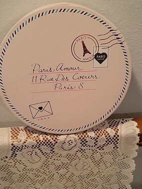 Round Paris Hat Box Storage